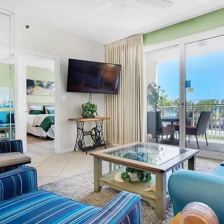 Leeward Key 204 Apartment